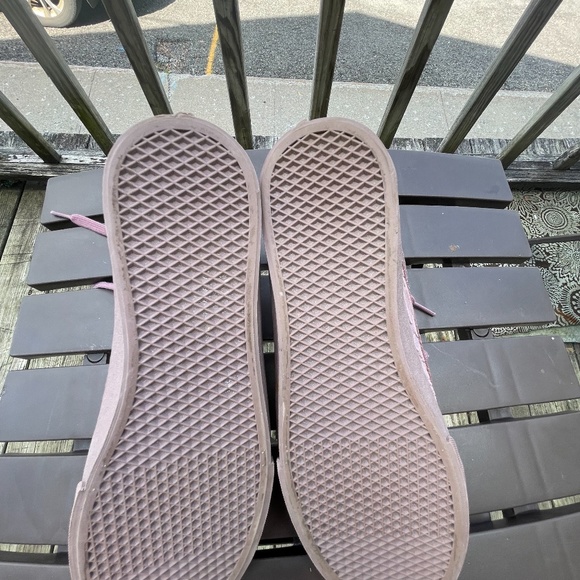 Rare VANS High-Top Shoes - Picture 8 of 8